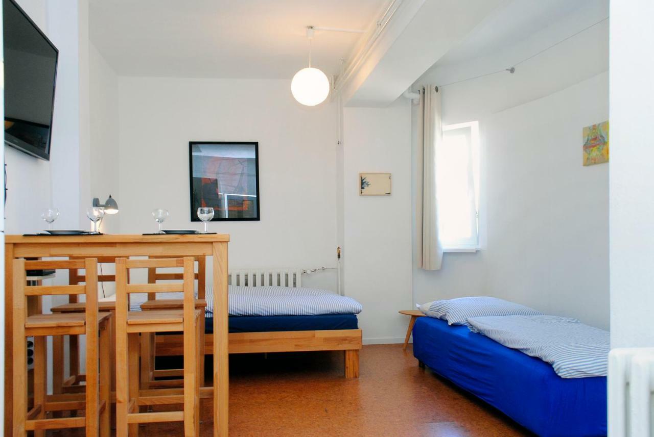 Apartament Ueber Dem Kino Toni *